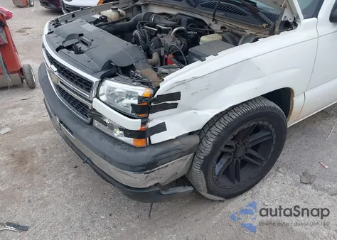 2007 Chevrolet Silverado 1500 Classic Work Truck z USA, uszkodzony, nr VIN 1GCEC14X57Z188241